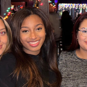 Meet your Posher, Olivia